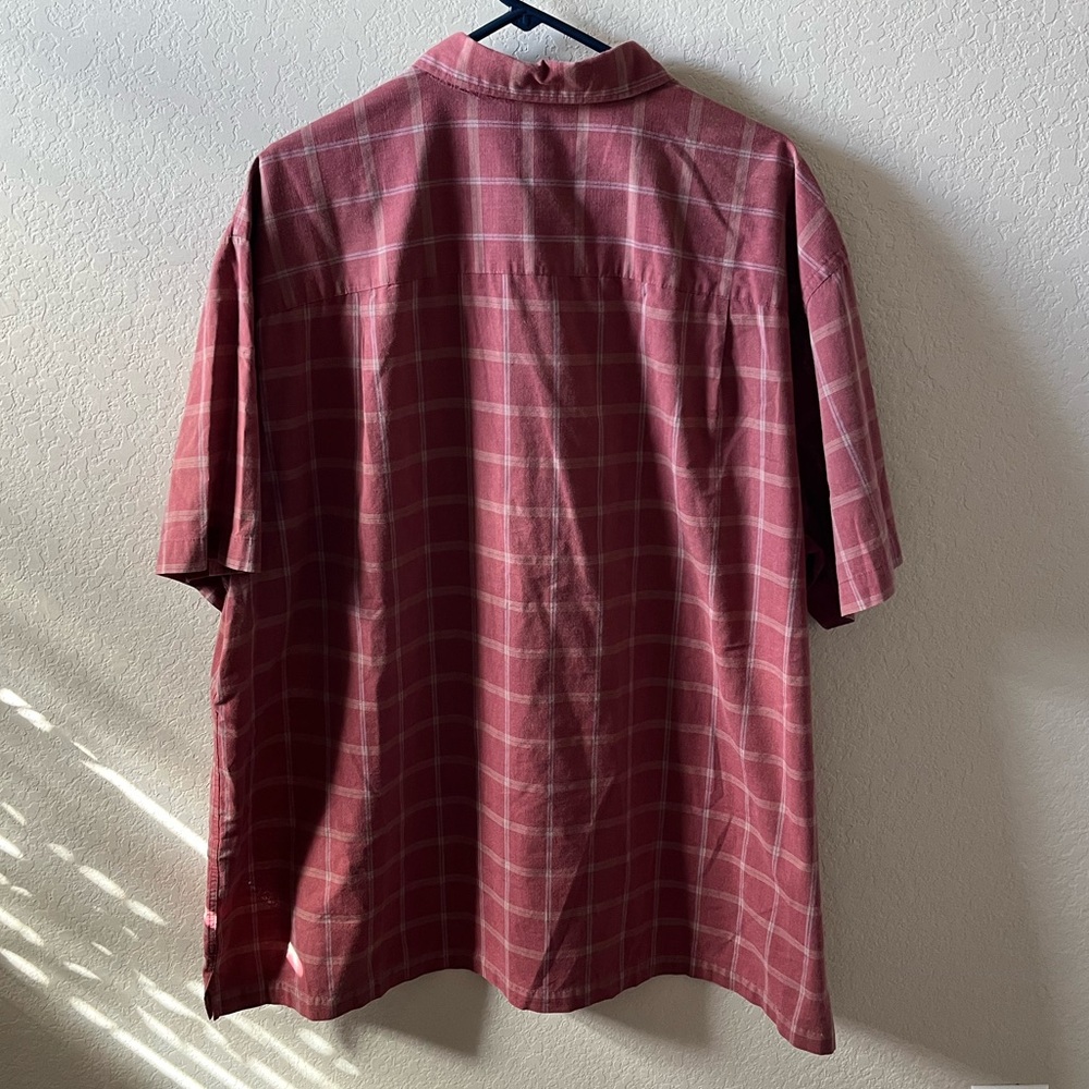 Van Heusen Men’s Plaid Button-Down Shirt | 2XLT | Red | Short Sleeve | Like New - Picture 4 of 4